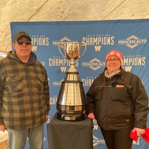 Meet your Posher, Jennifer